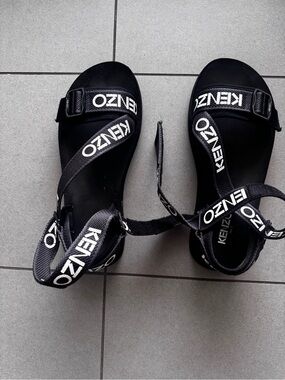 Kenzo Black Logo Strap Sandals